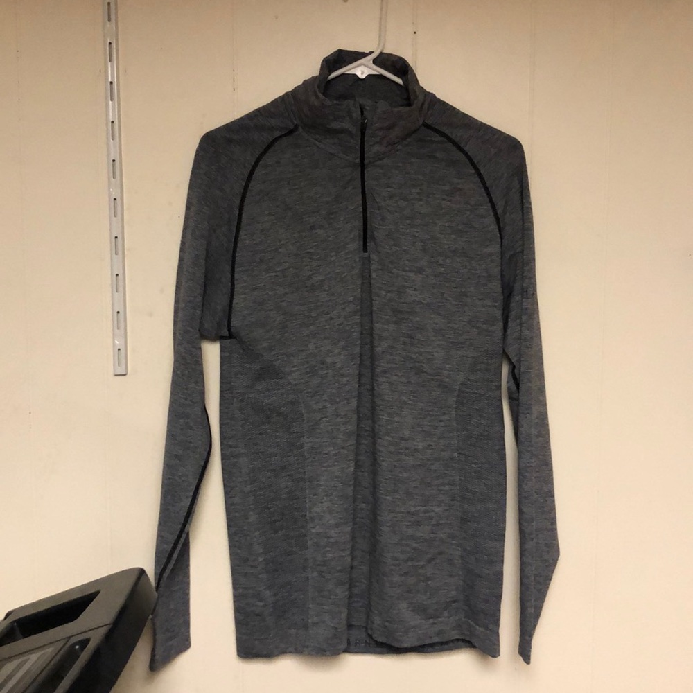 Alphalete Half Zip Pullover